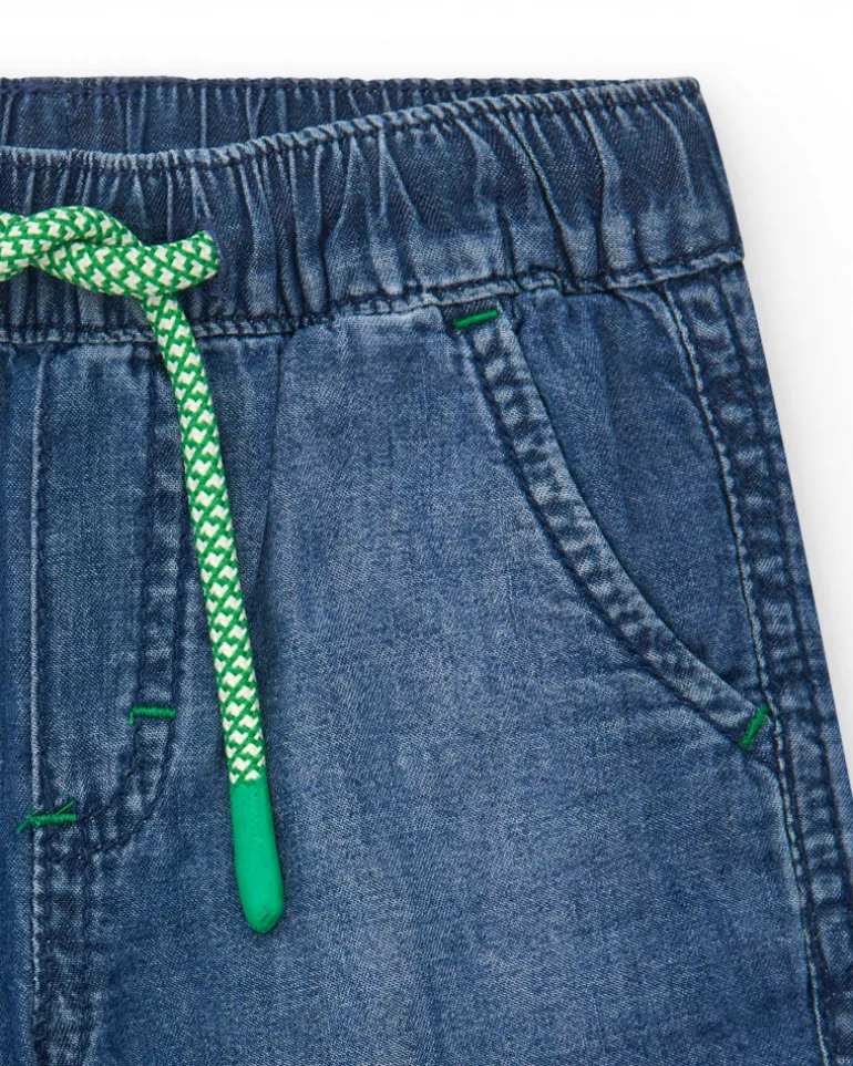Bermuda en denim bleue pour garçon avec poisson brodé