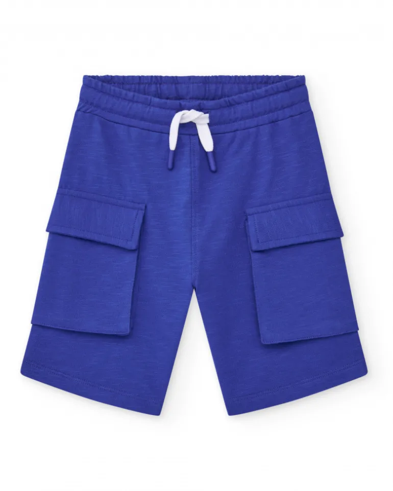 Bermudas pour garçon en bleu avec poches et taille élastique.
