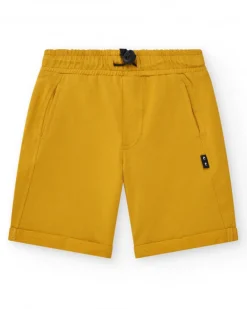 Bermudas pour garçon en orange avec taille ajustable et poches.
