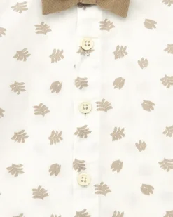 Chemise blanche pour garçon avec feuilles beiges et nœud papillon amovible