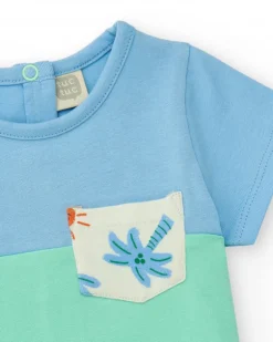Ensemble pour garçon avec t-shirt bleu et vert et shorts blancs imprimés de palmiers et soleils