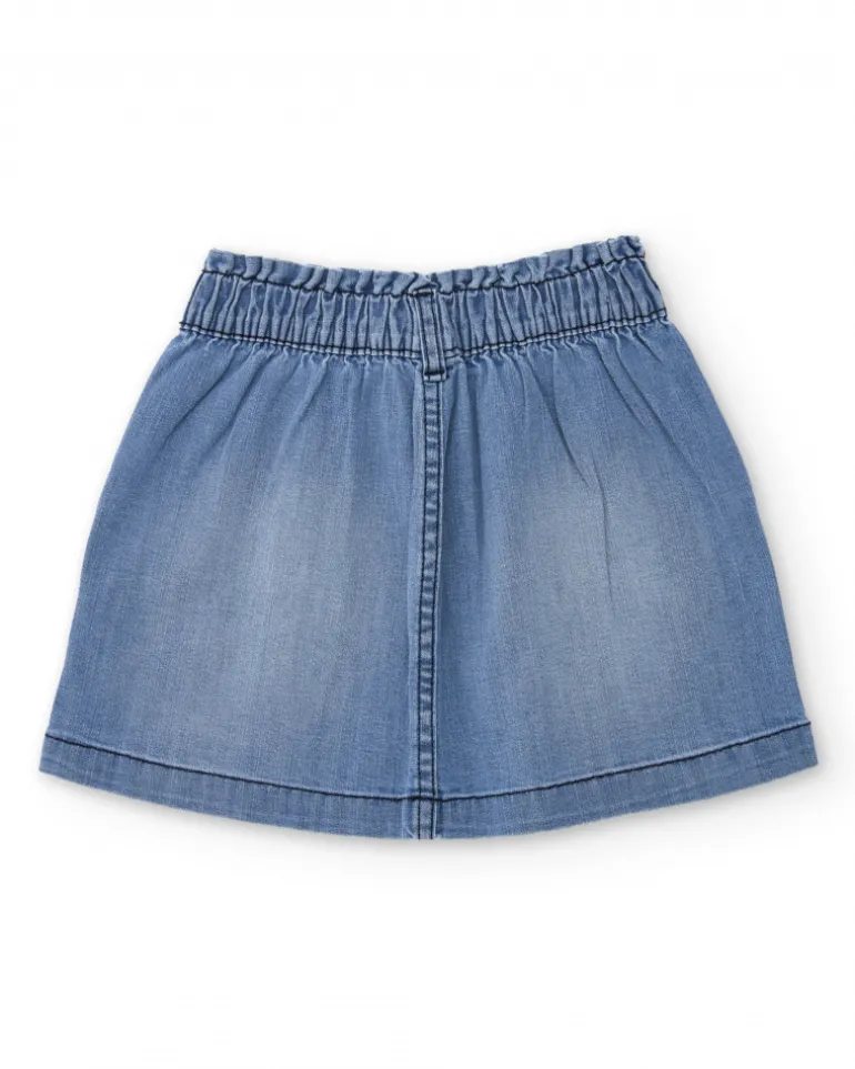 Falda vaquera para niña en azul con estampado de corazón