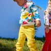 Pantalon en peluche pour garçon en jaune avec un détail graphique amusant Happy Garden