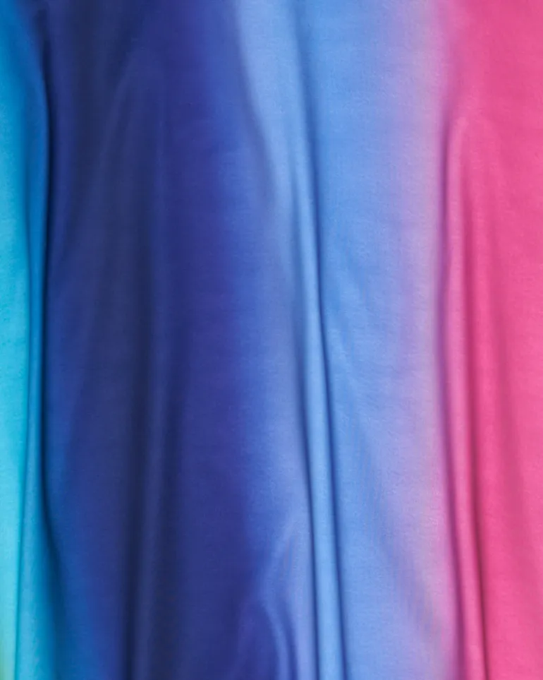 Robe pour fille en bleu et rose avec fines bretelles.