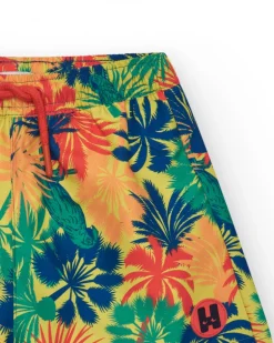 Short de bain multicolore pour garçon avec imprimé tropical et taille élastique.