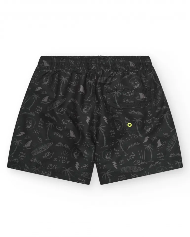Short de bain noir pour garçon avec imprimé surfeur et cordon fluo.