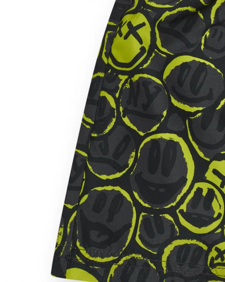 Short de bain noir pour garçon avec imprimé émojis et cordon fluo.