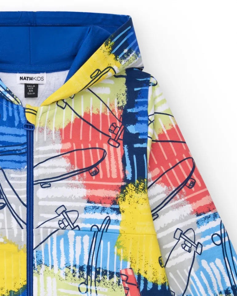 Sweat-shirt pour garçon en bleu avec capuche et fermeture éclair sur le devant.
