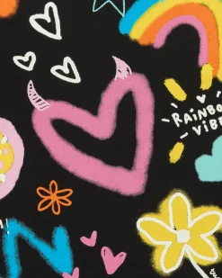 T-shirt noir pour fille avec cœurs et arc-en-ciel
