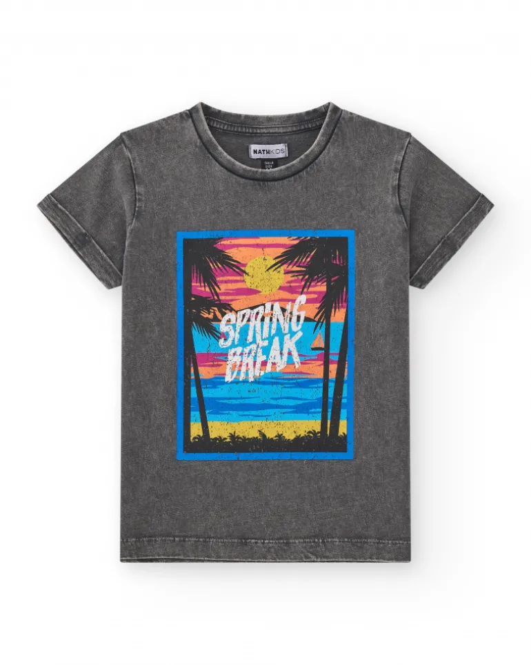 T-shirt pour garçon en gris avec imprimé tropical.