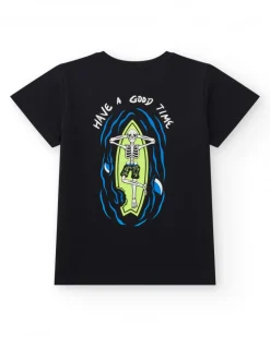T-shirt pour garçon en noir avec imprimé blanc.