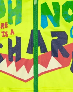 Veste jaune pour garçon avec requin et phrase